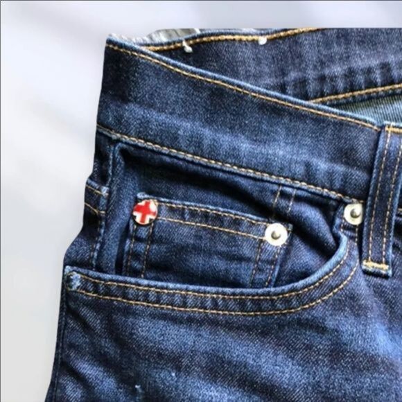 Hudson Skylar Relax Slim Straight Jeans‎ 
Size 25 - Picture 4 of 11